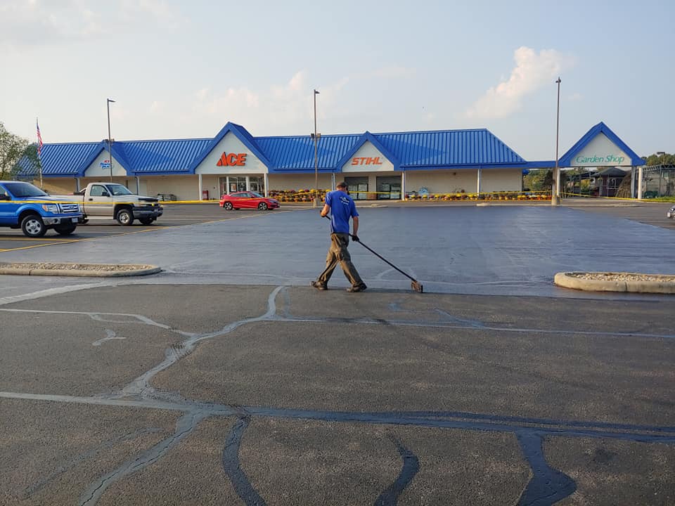 asphalt sealing and repairs