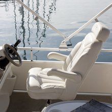 Boat seat