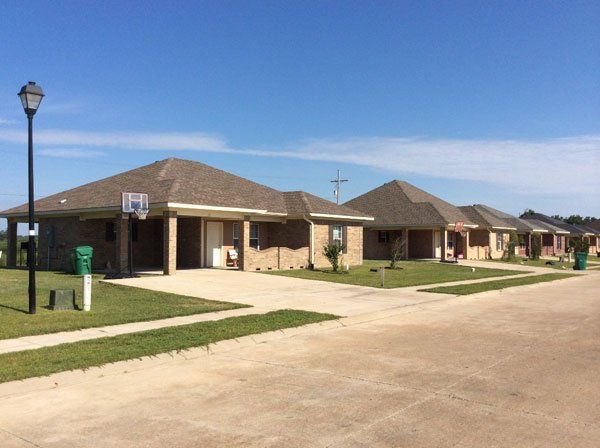 Verona-Estates-Outside