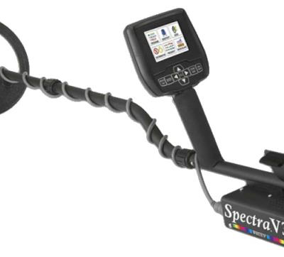 Metal detector with display screen and coil.
