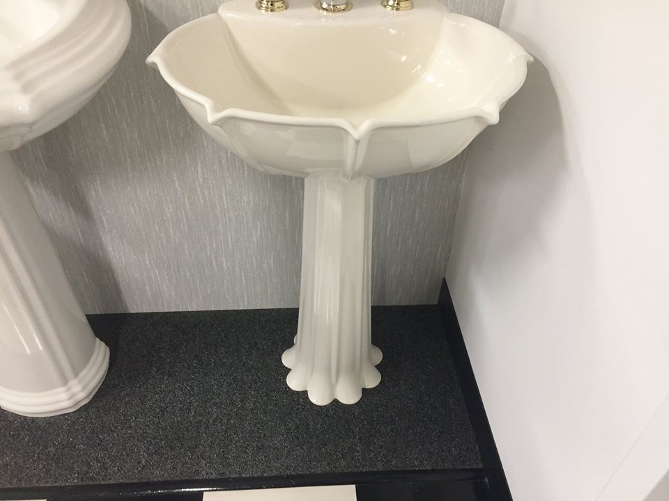 Bathroom sink