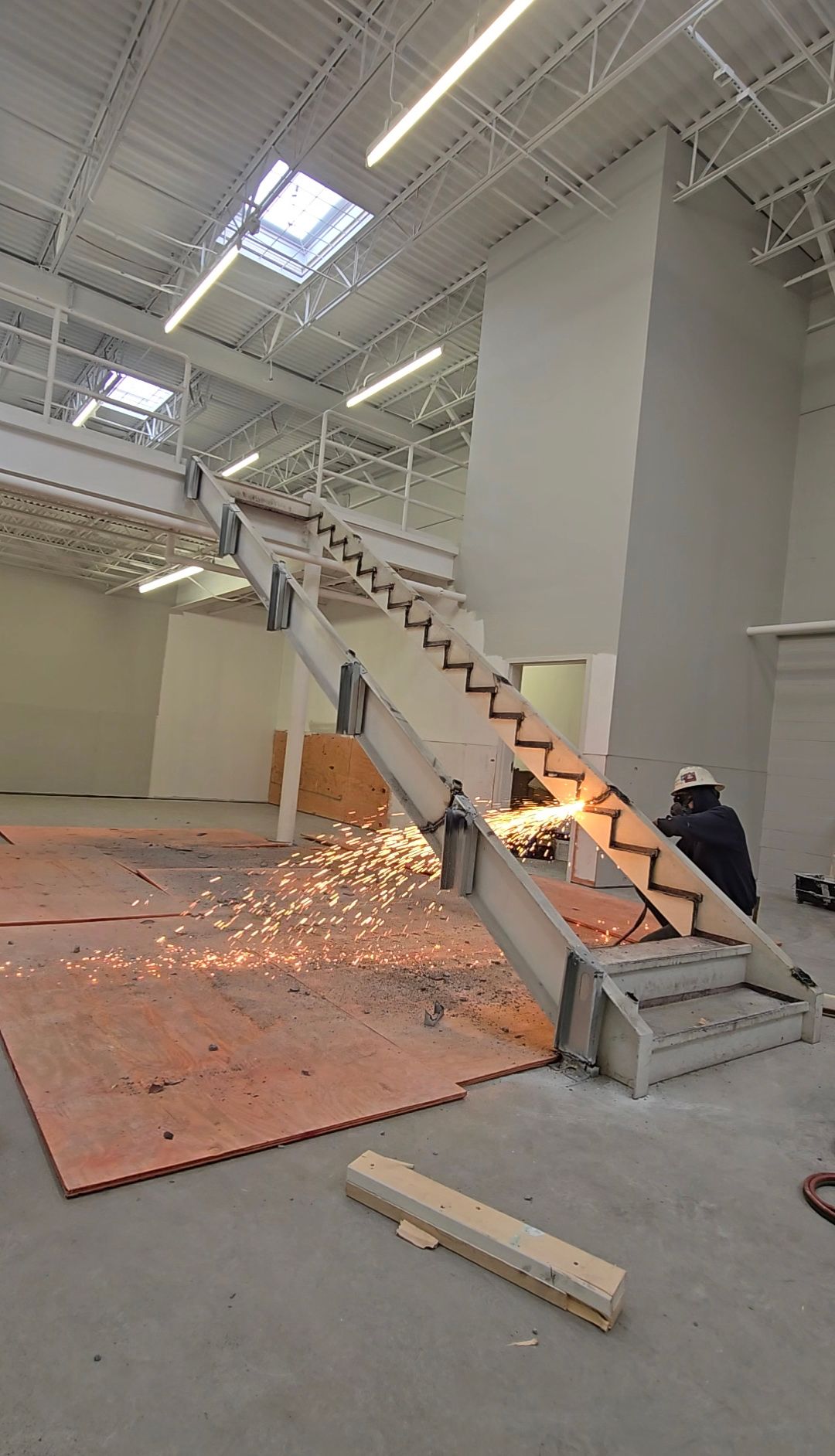 Indoor stair structure in a warehouse