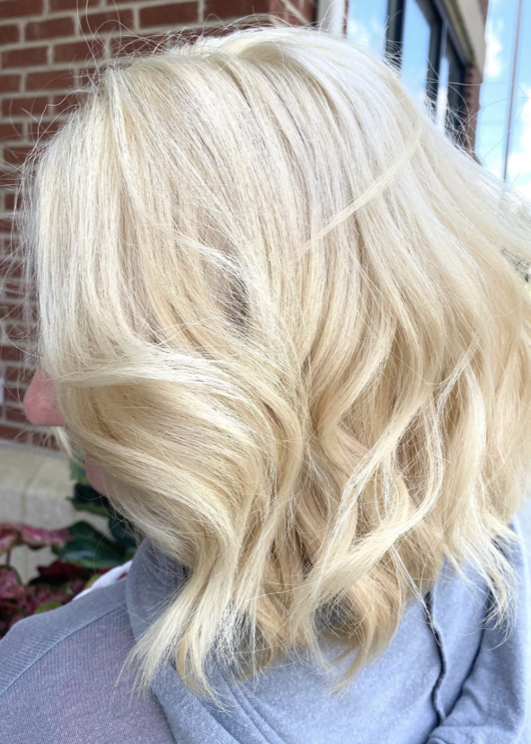 Haircut and color tretment