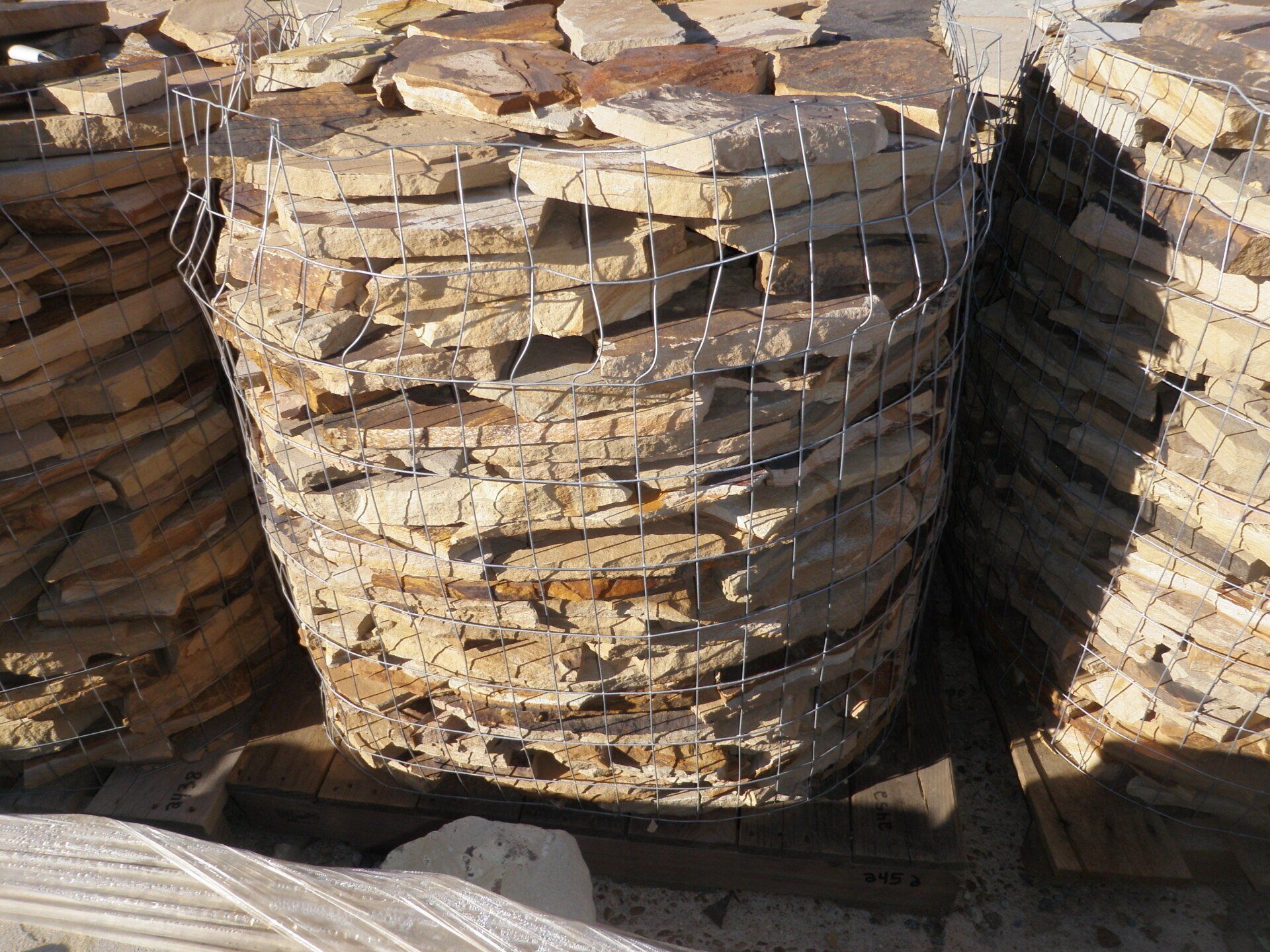 Medium Brown Flagstone Stack