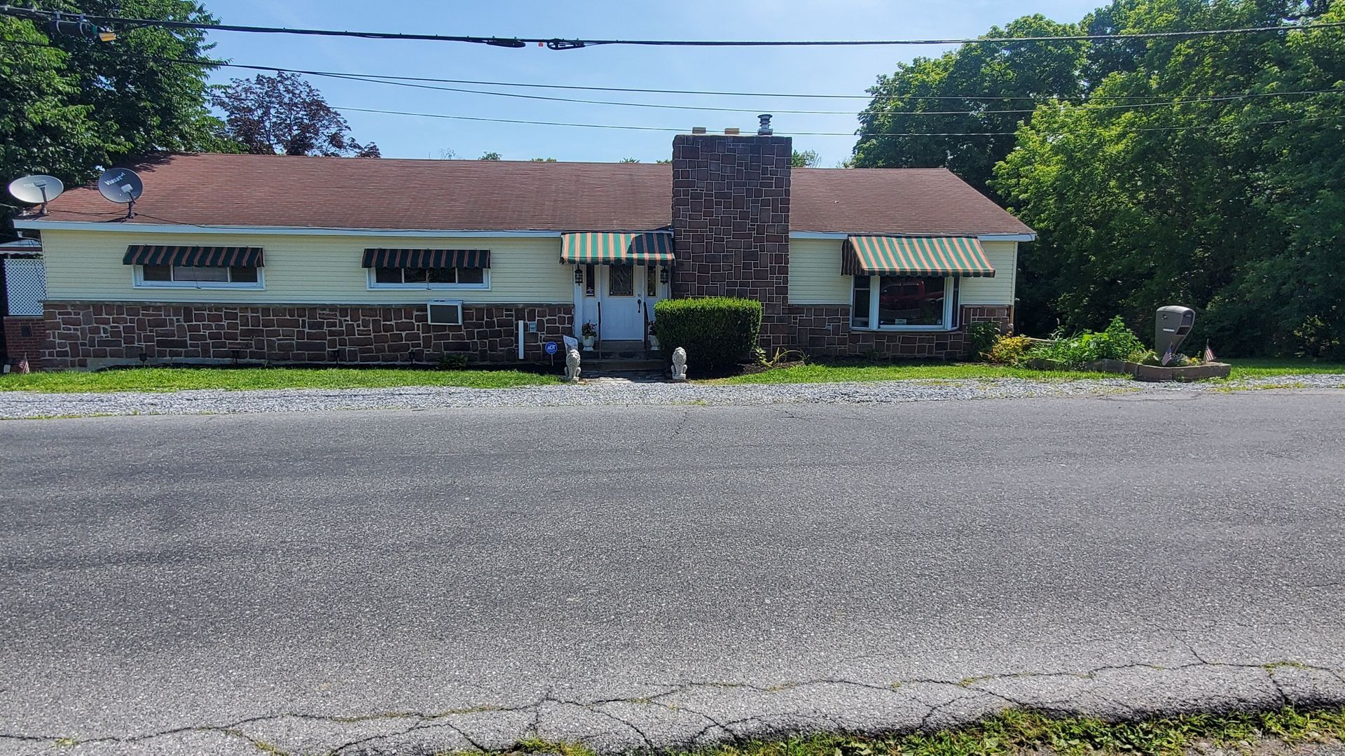 green and red residential awnings