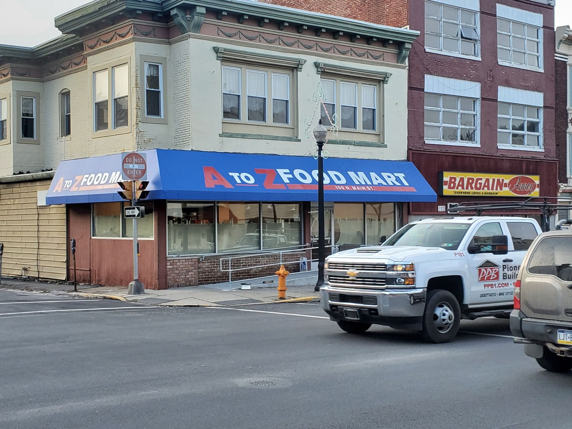 food mart commercial awning