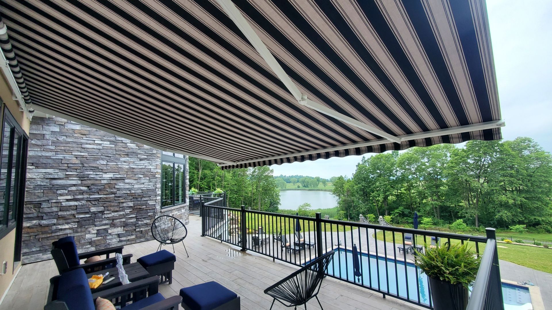 retractable awnings with pool view