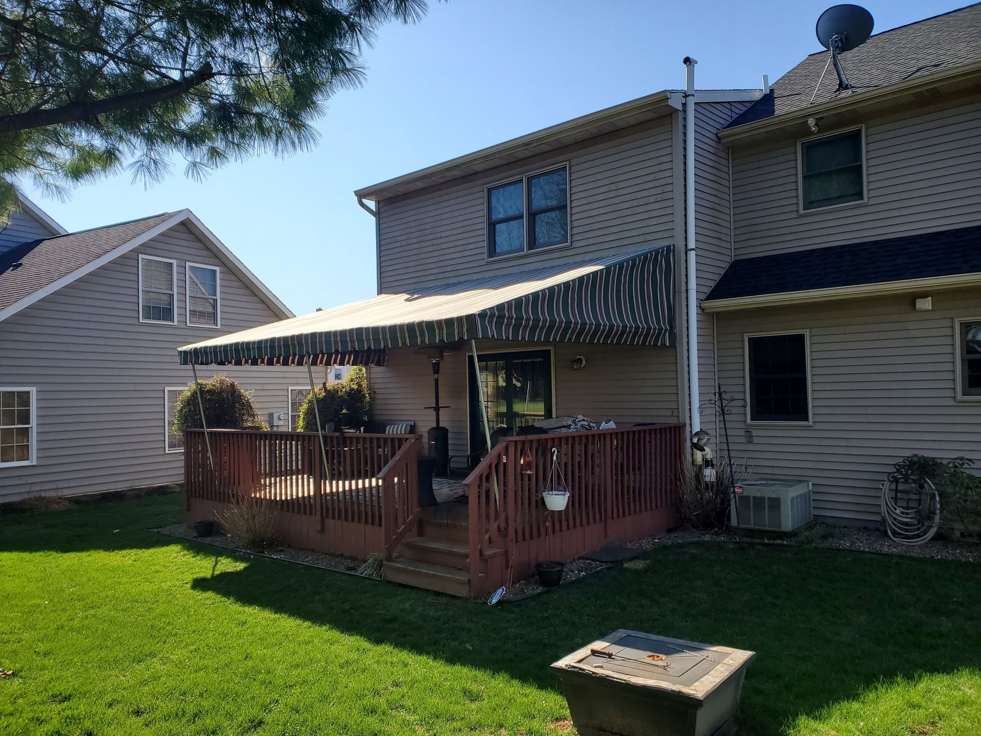 dark stripes stationary patio cover