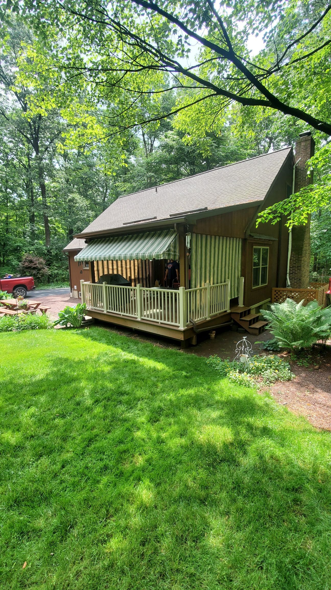 green patio enclosure