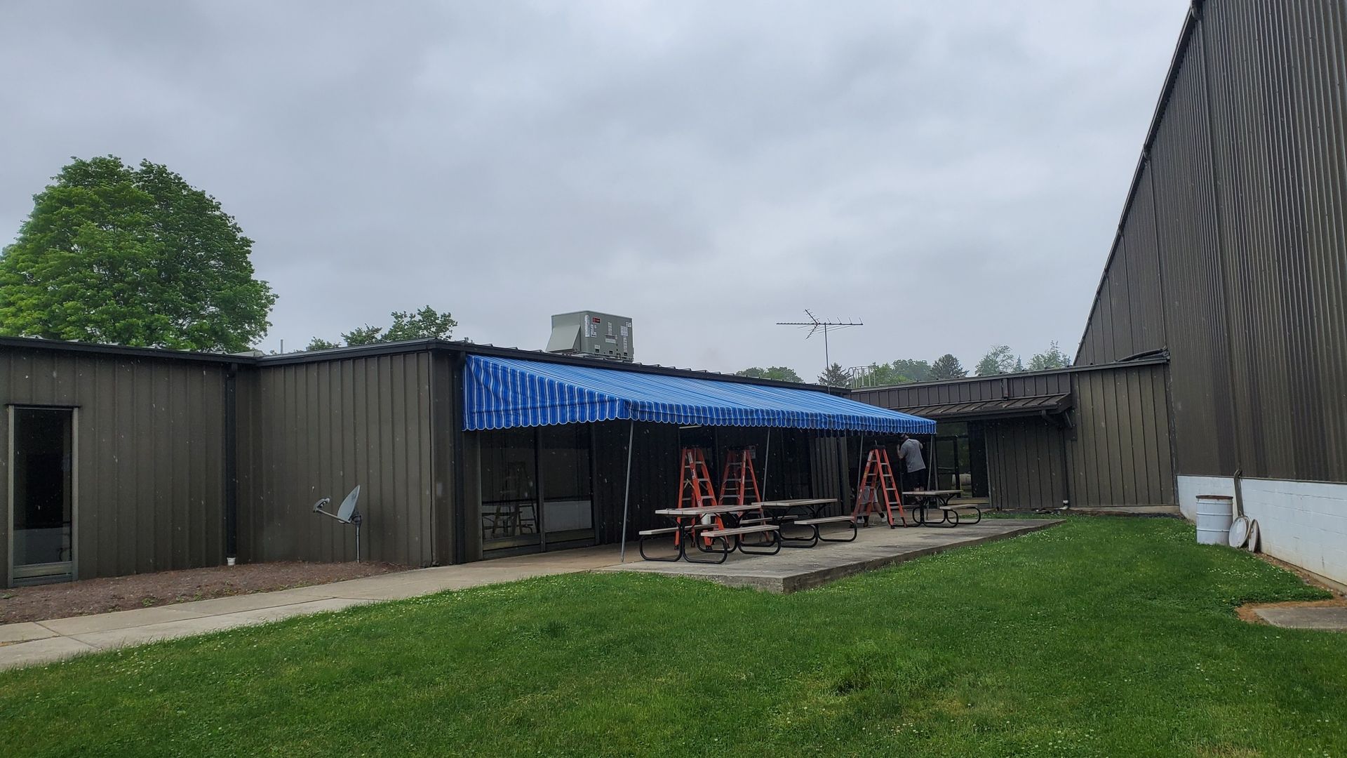 blue stripes backyard stationary covers
