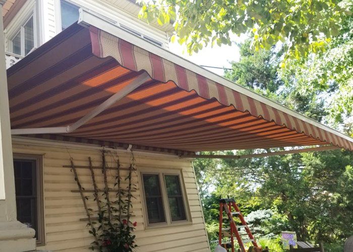 red white retractable awning