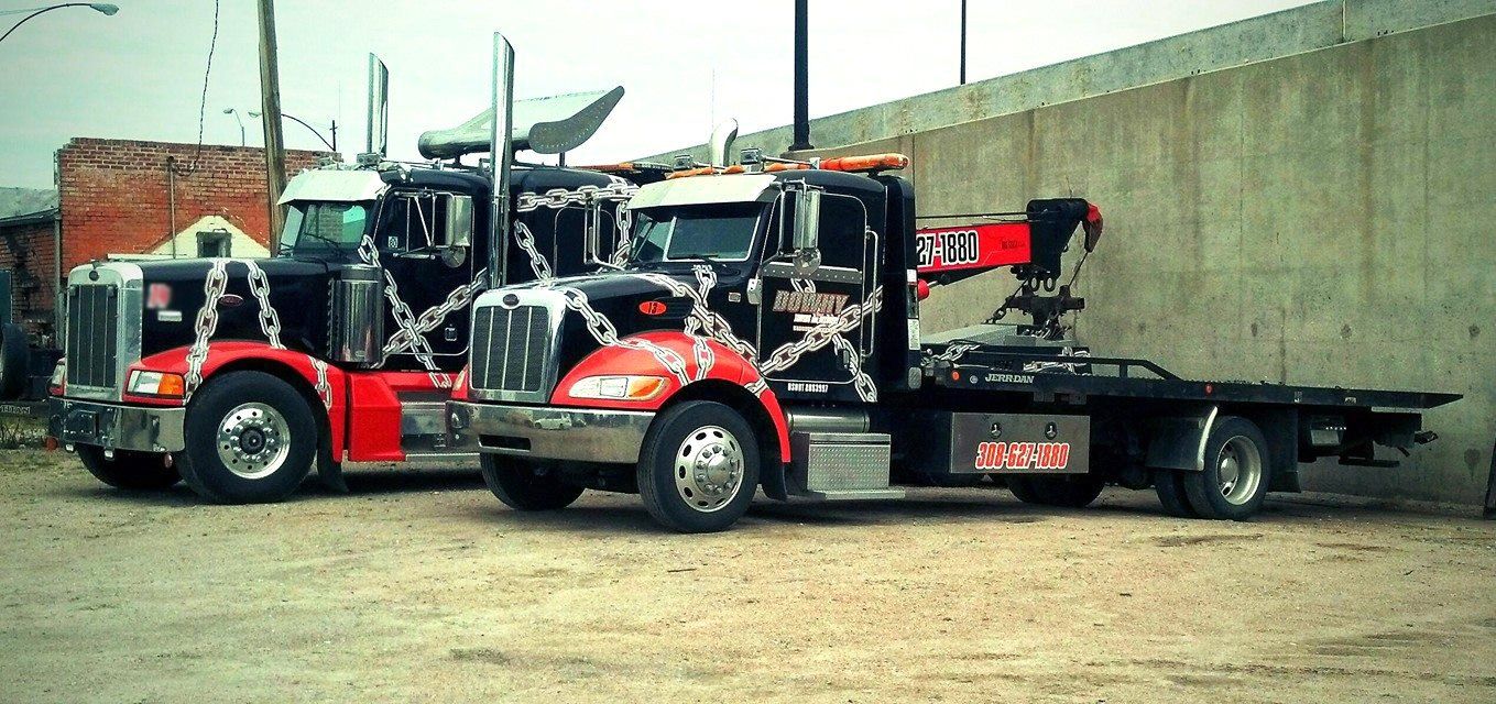 Dowhy Towing logo