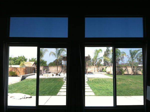 Tinted upper windows