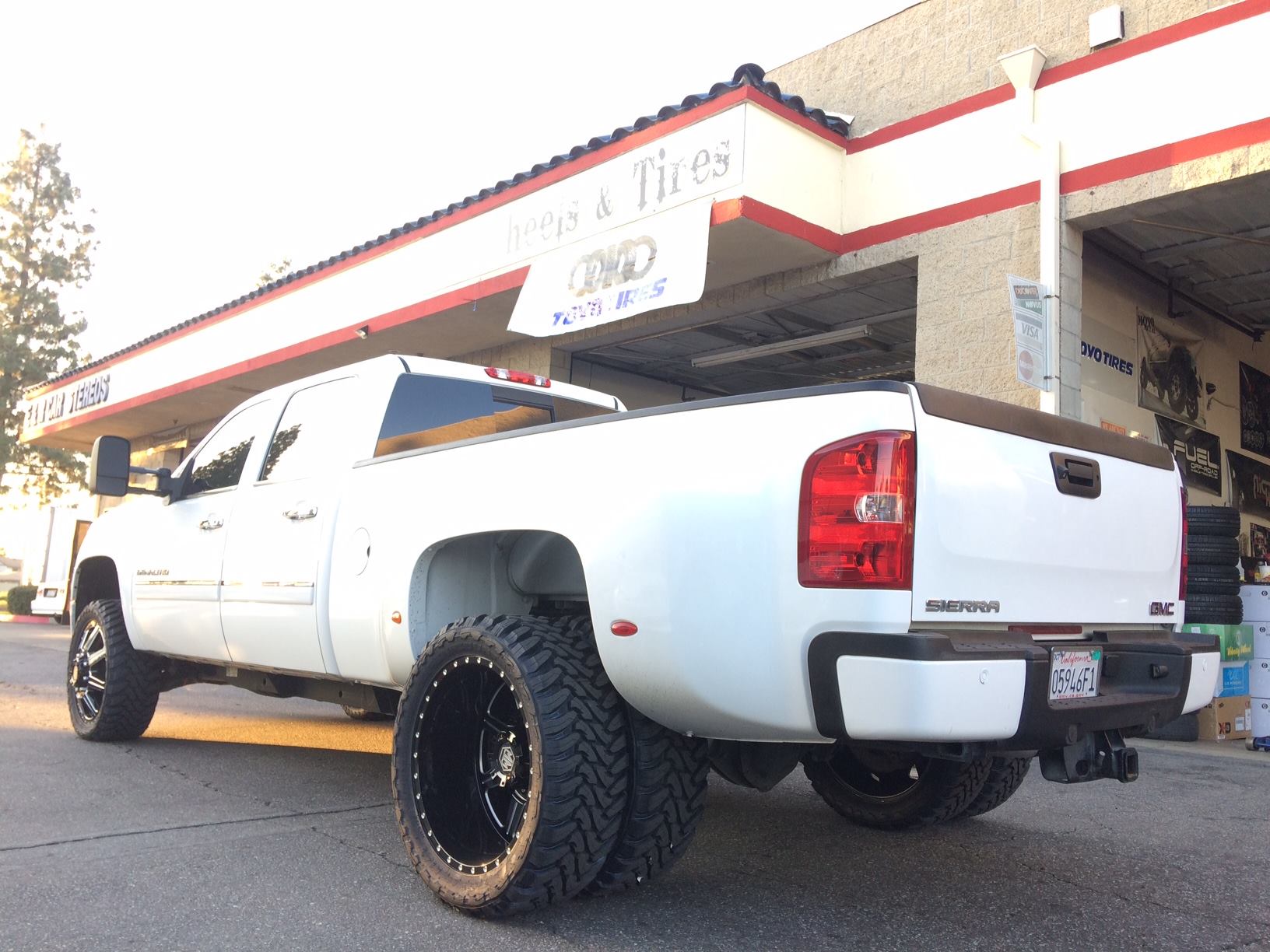 Custom lift suspension