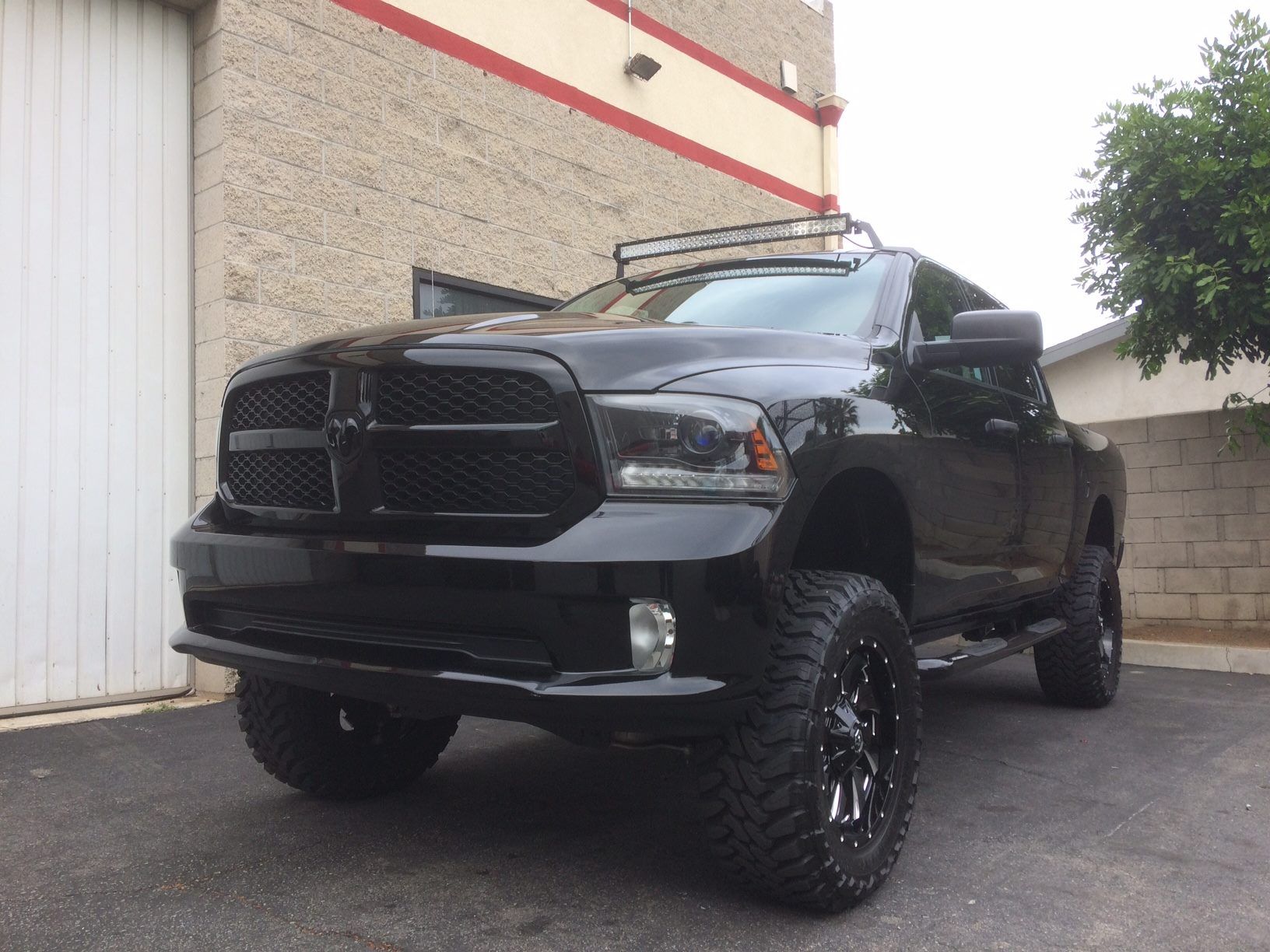 Custom lift suspension