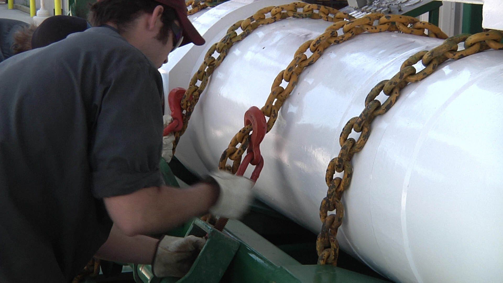 Diamond Hydraulics vertical testing