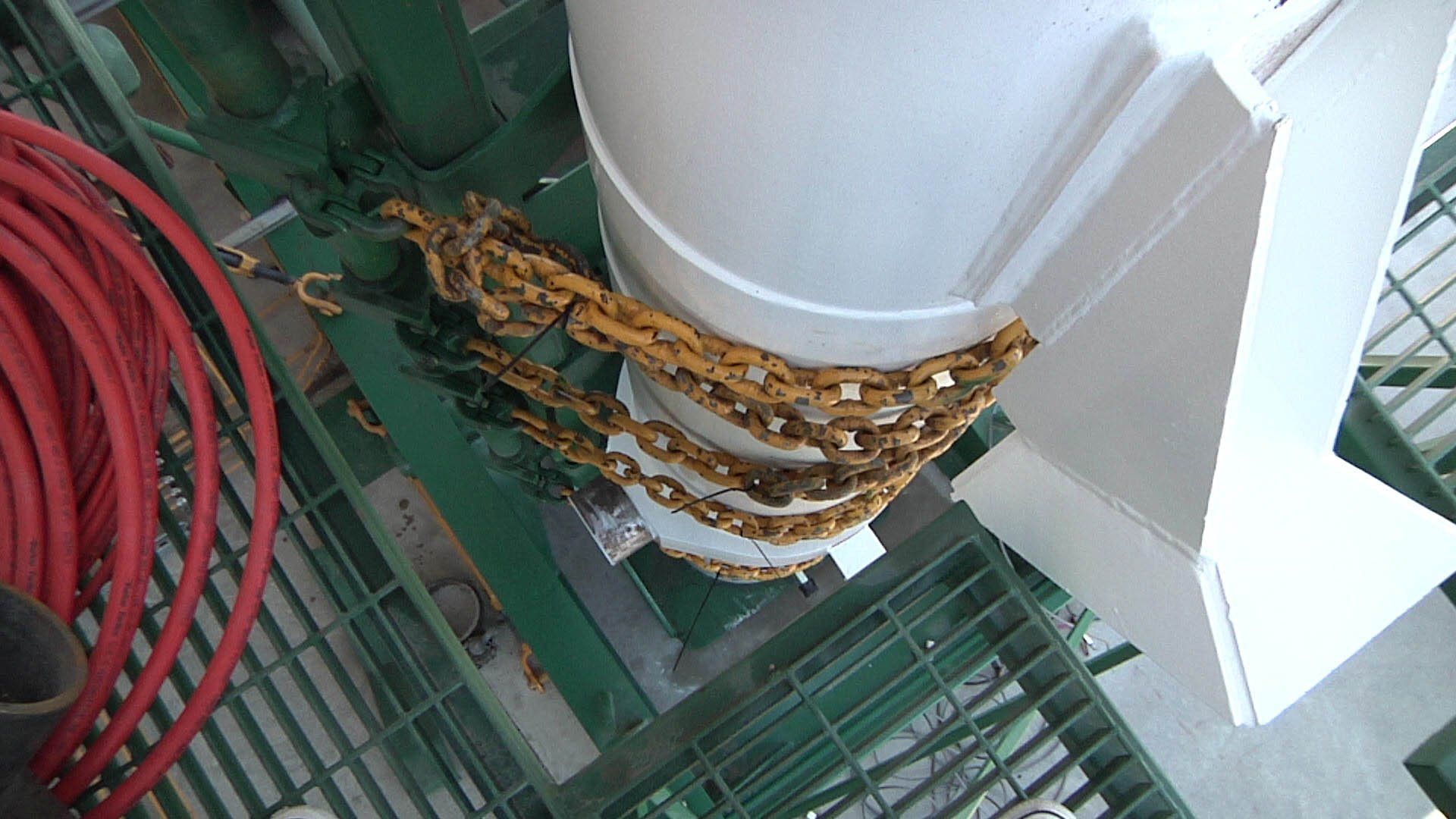 Diamond Hydraulics vertical testing