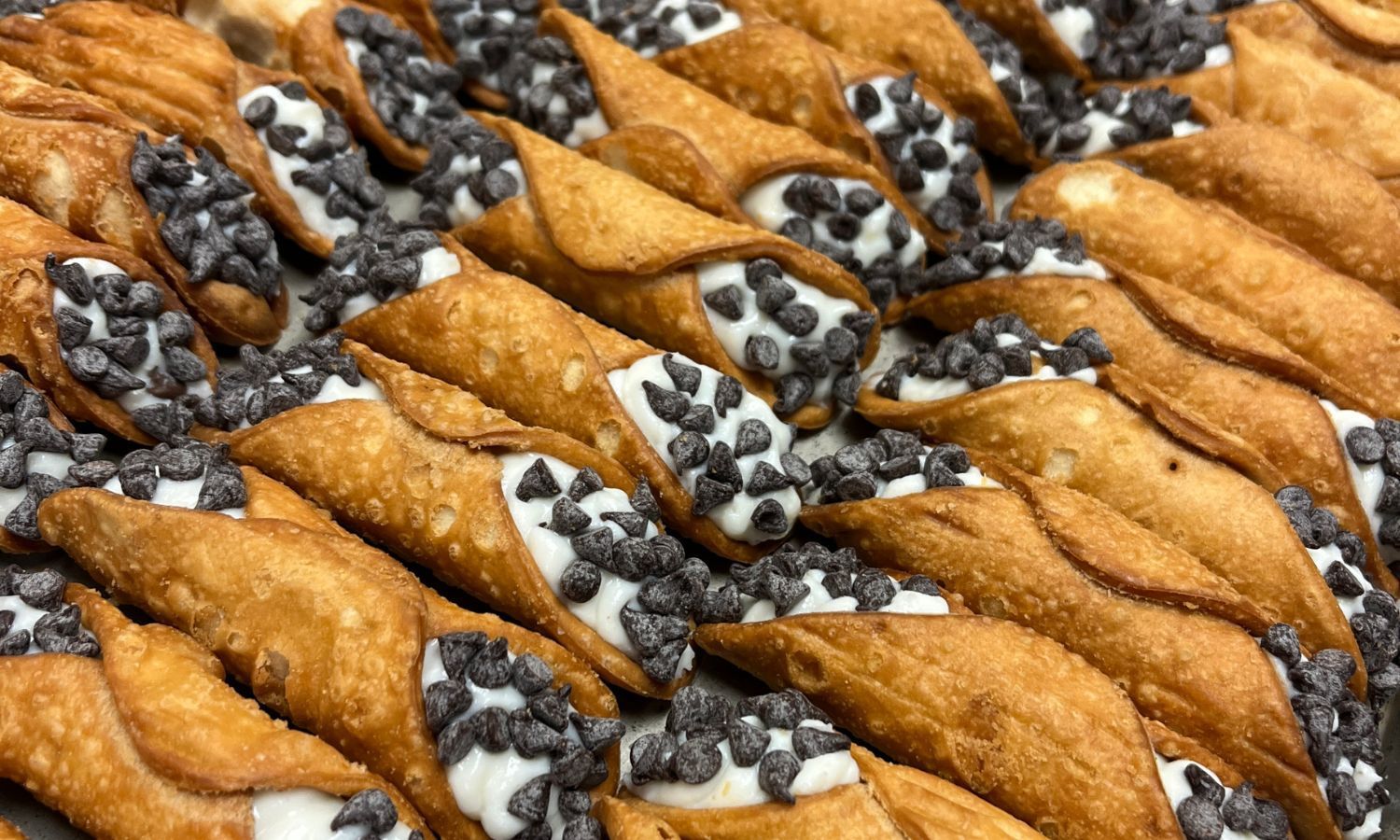 Mini Cannoli Carolyn's Personalized Catering Mini Dessert Cannoli