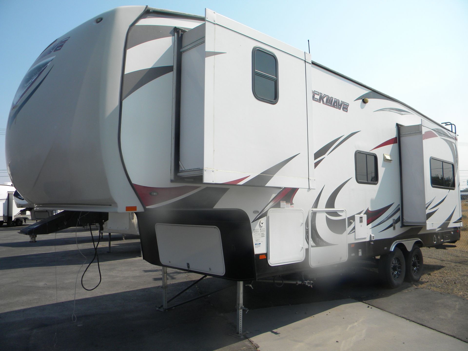 2018 Sandpiper HT 3350BH