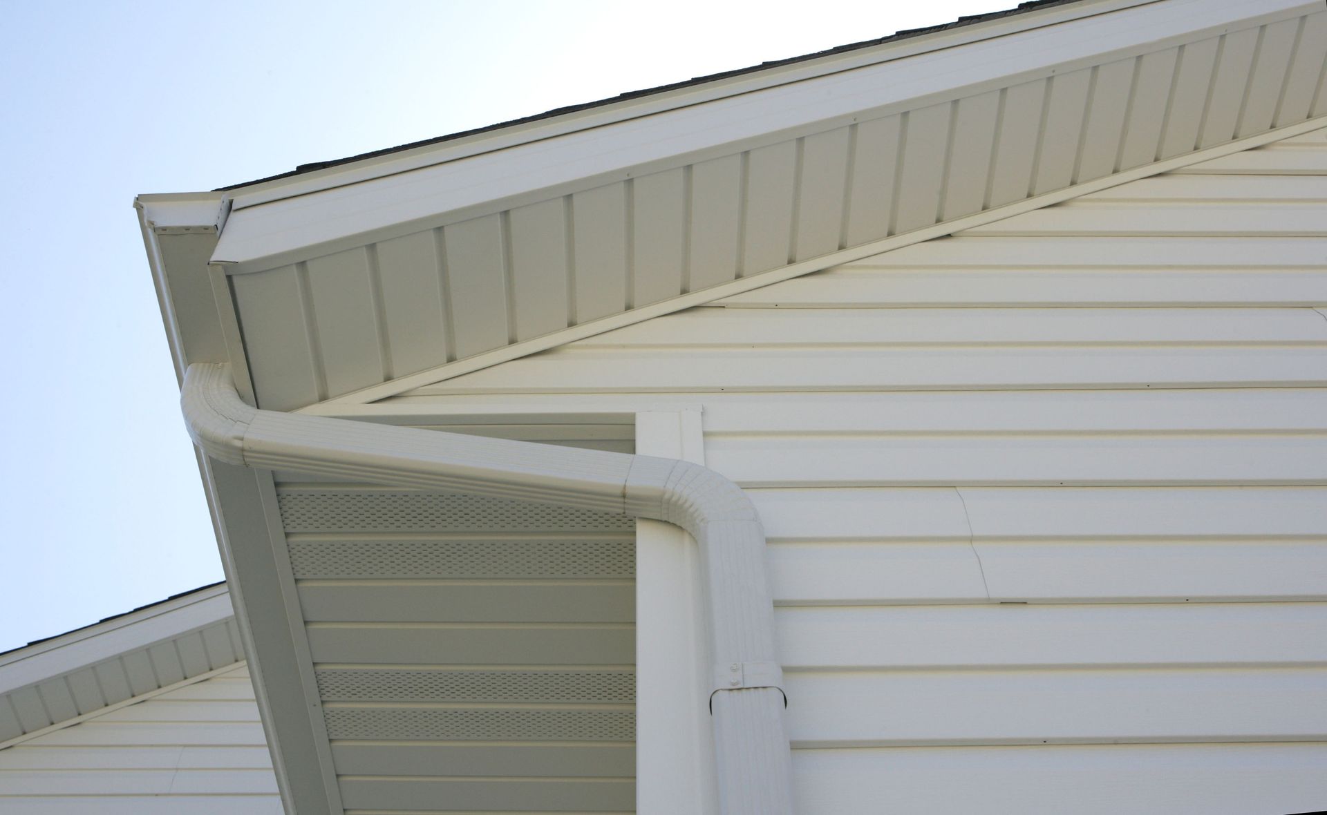 seamless gutter installation