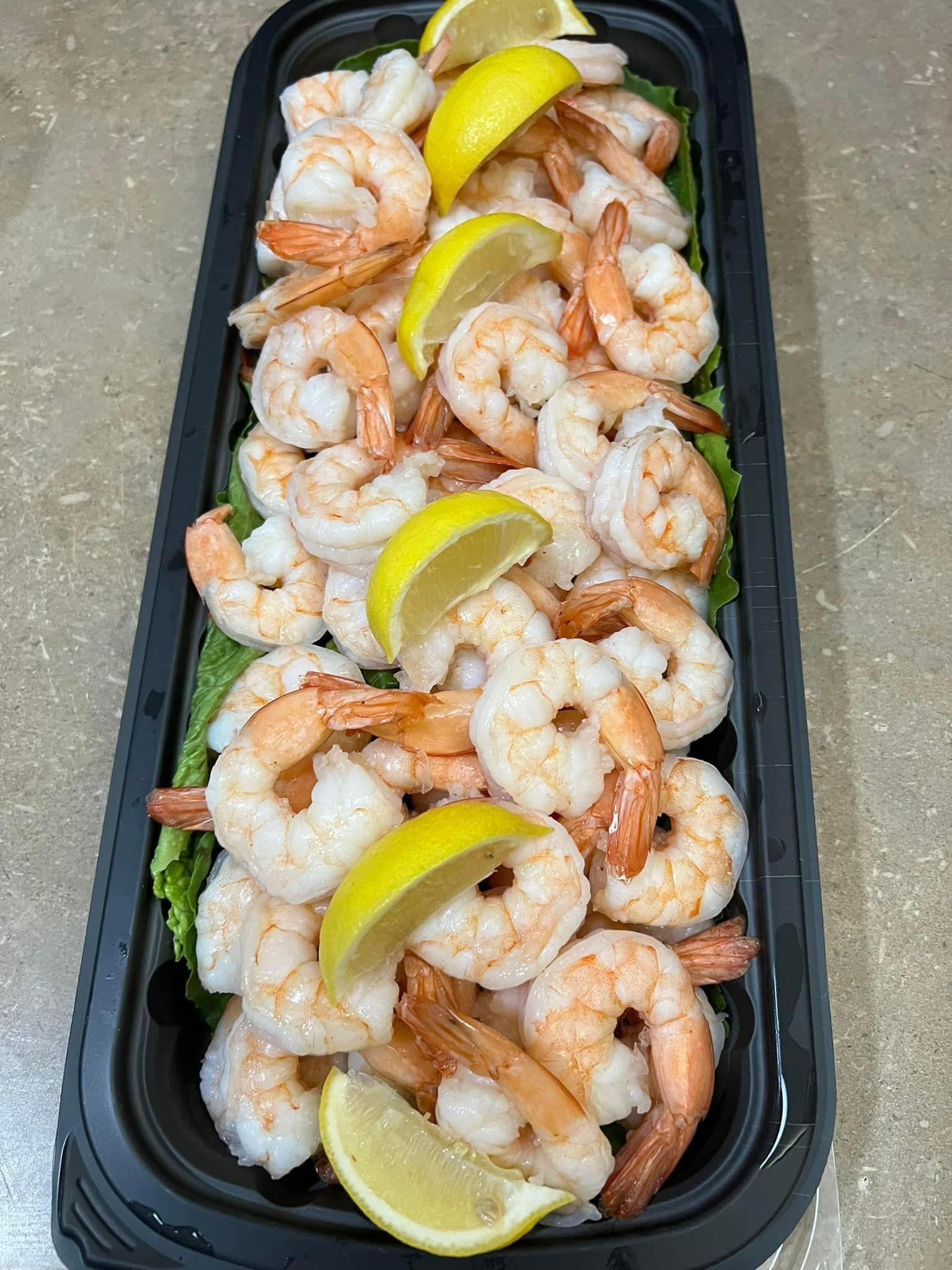 Shrimps with lemons