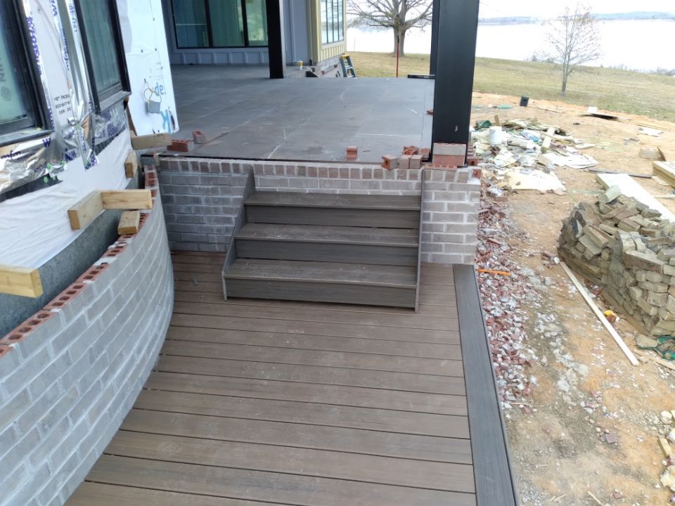Composite deck