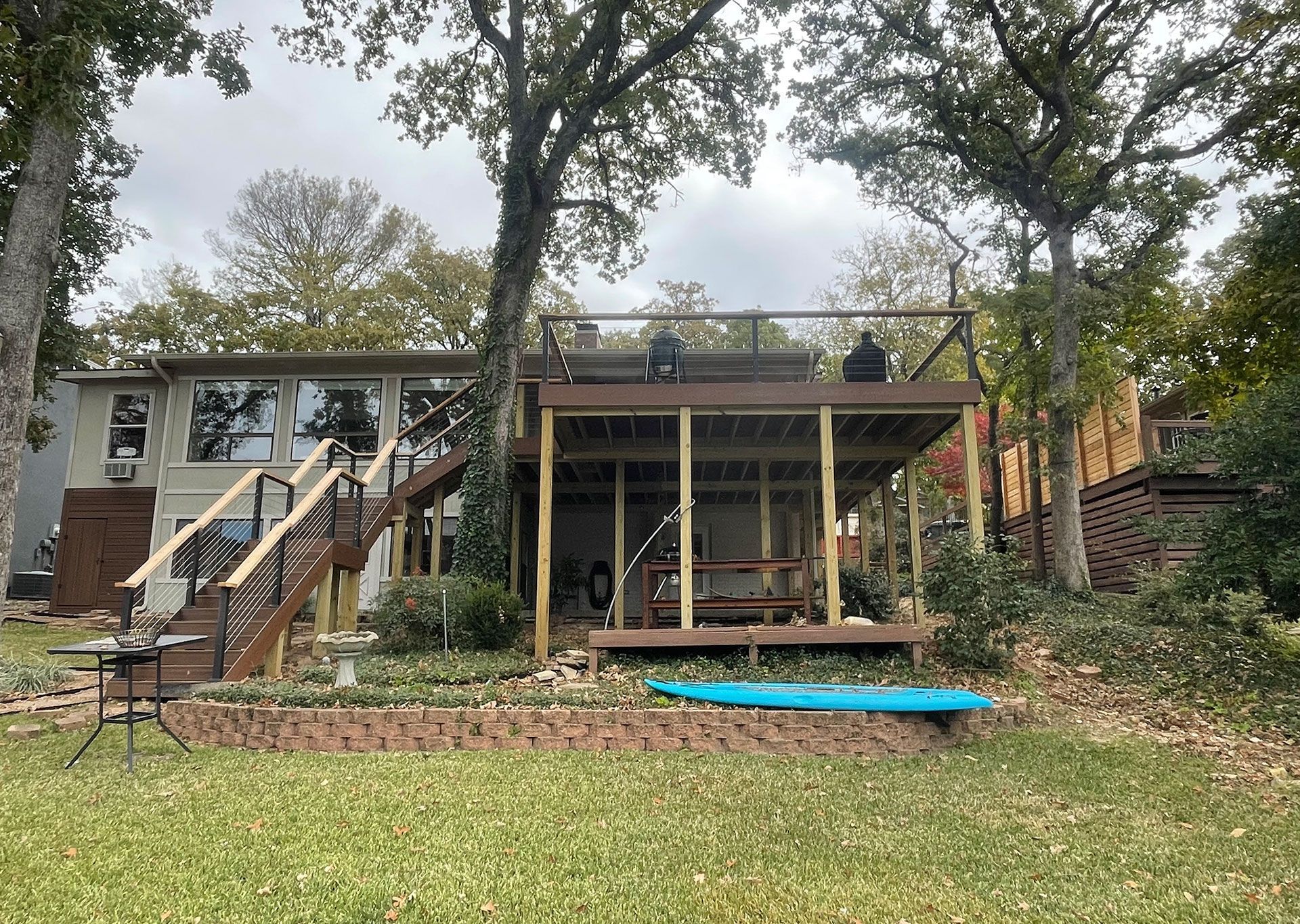 Custom deck services