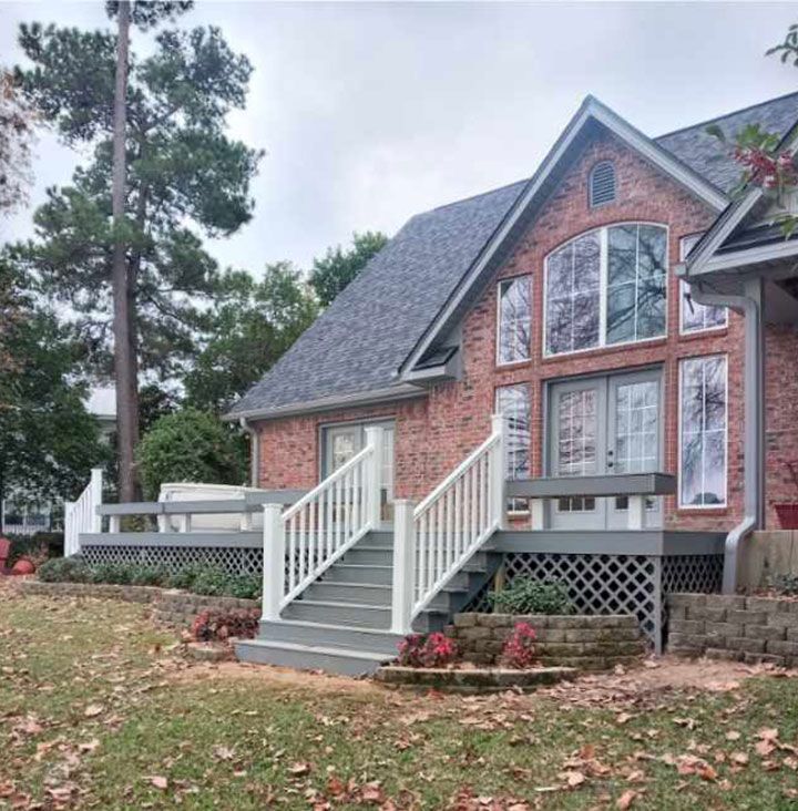 Custom deck services