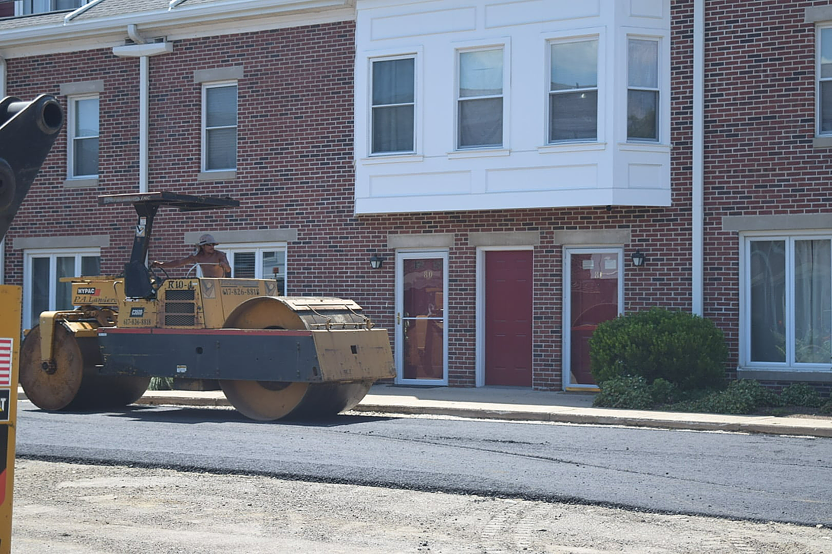Asphalt paving services