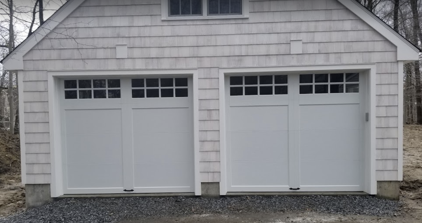2 stall white doors
