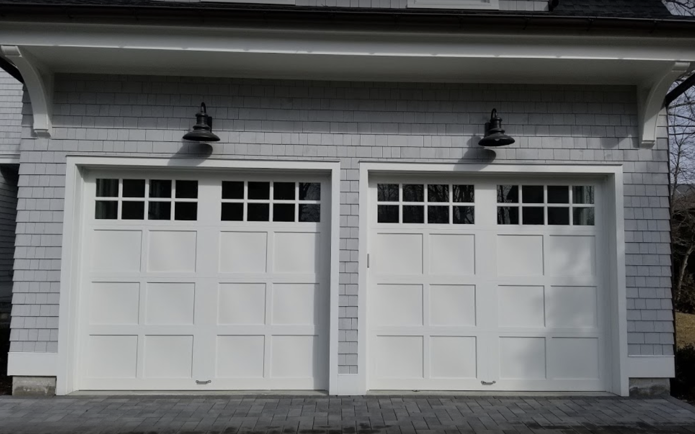 white and grey 2x doors