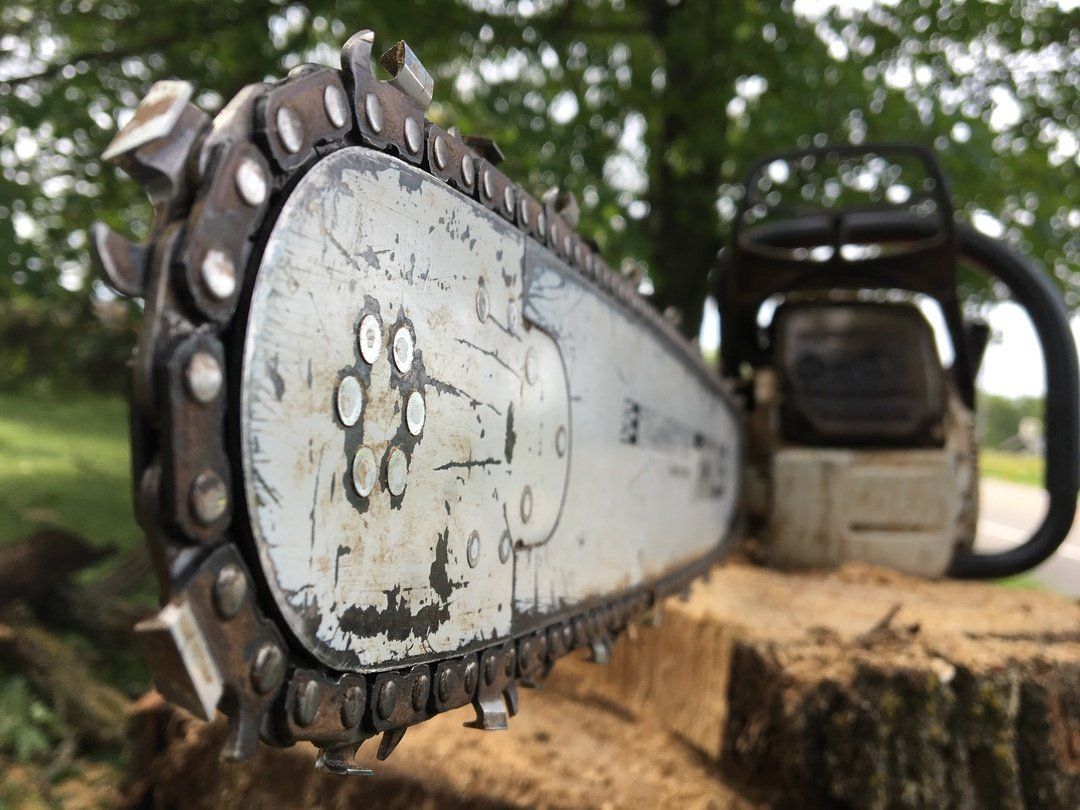 chainsaw