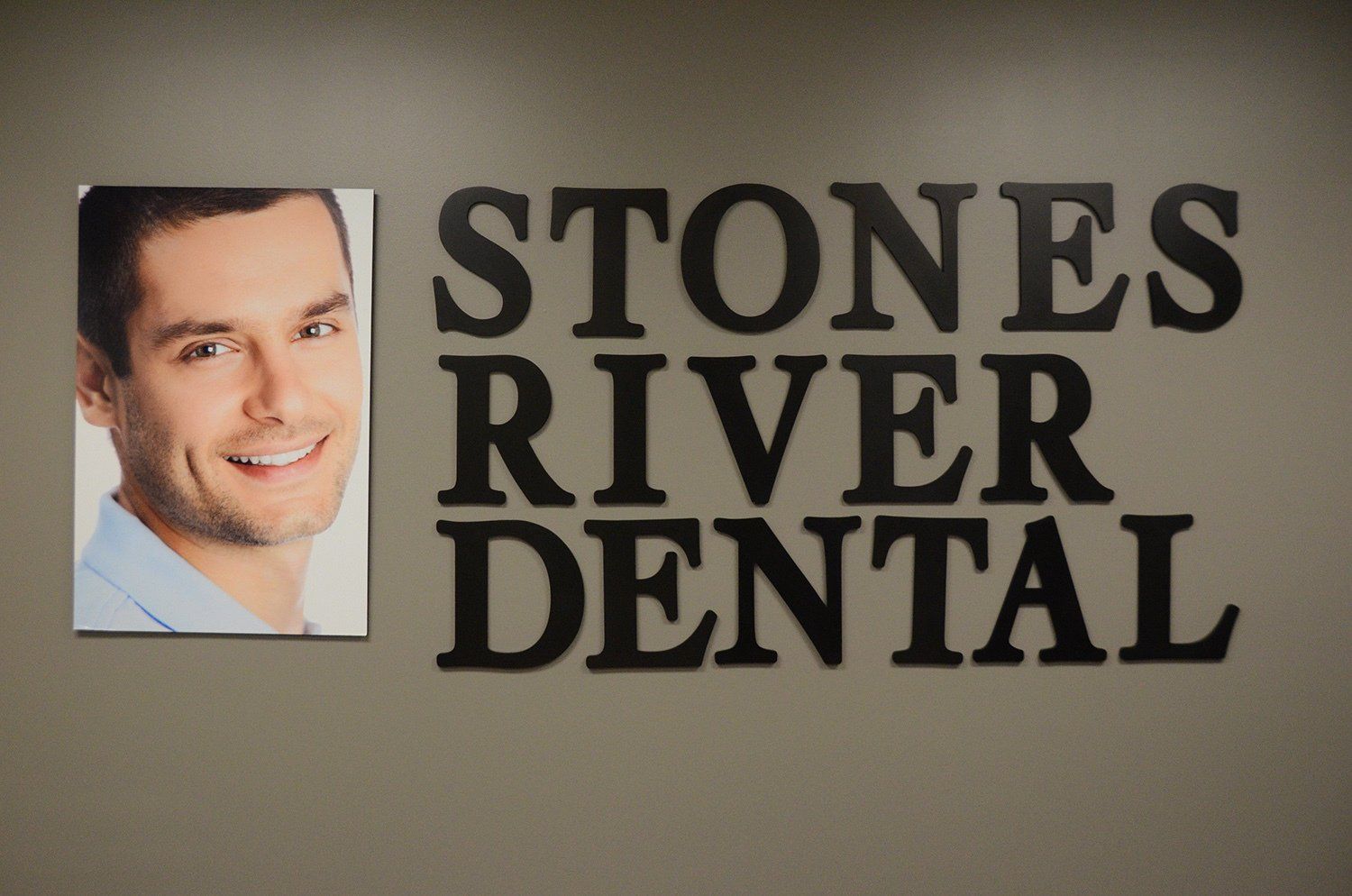 Dental clinic wall sign