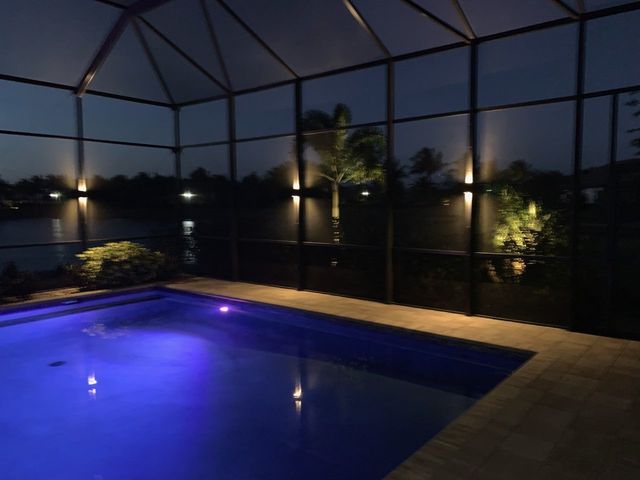 Lanai Lights Naples, FL | Paradise Lights