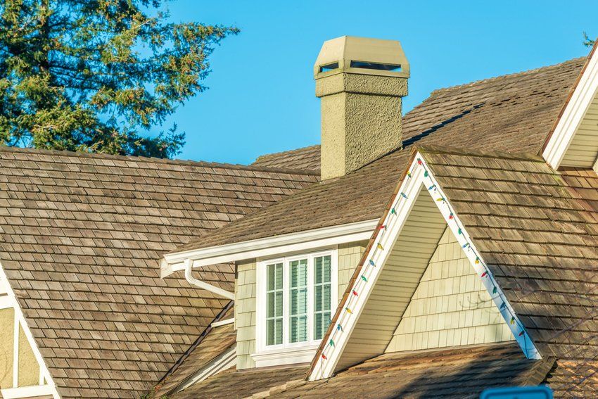 Residential roofing service