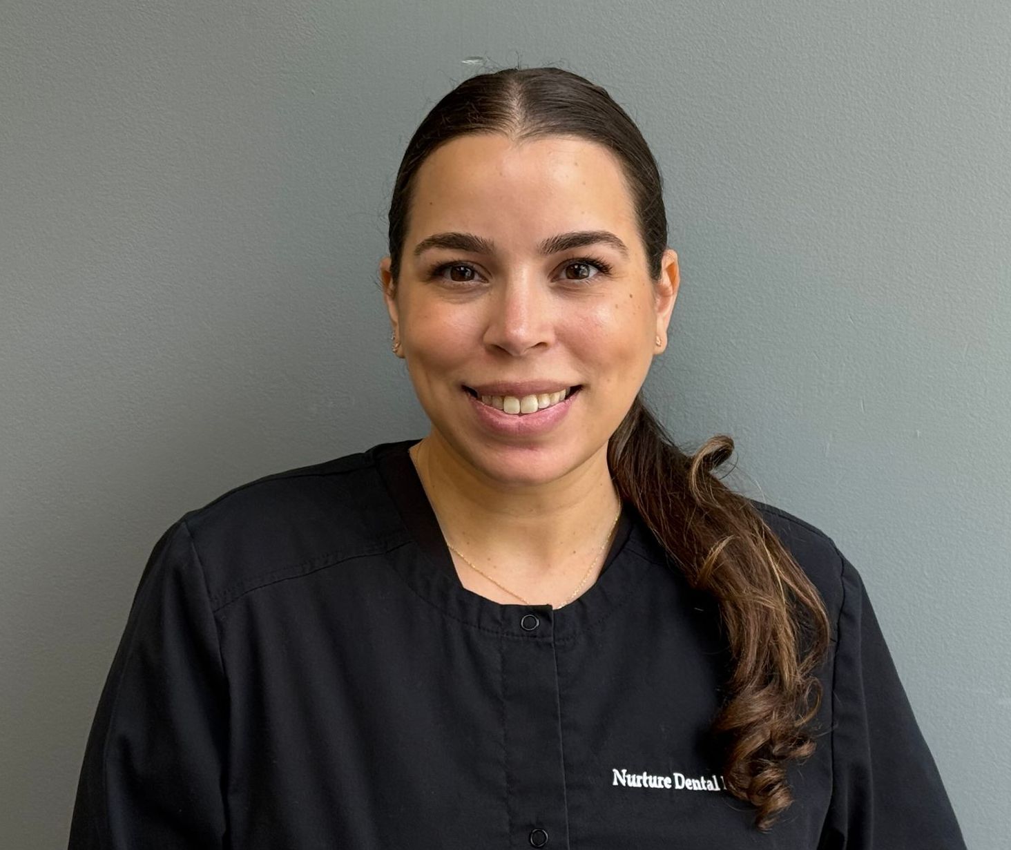 Aldaliz dental assistant and administrative assistant