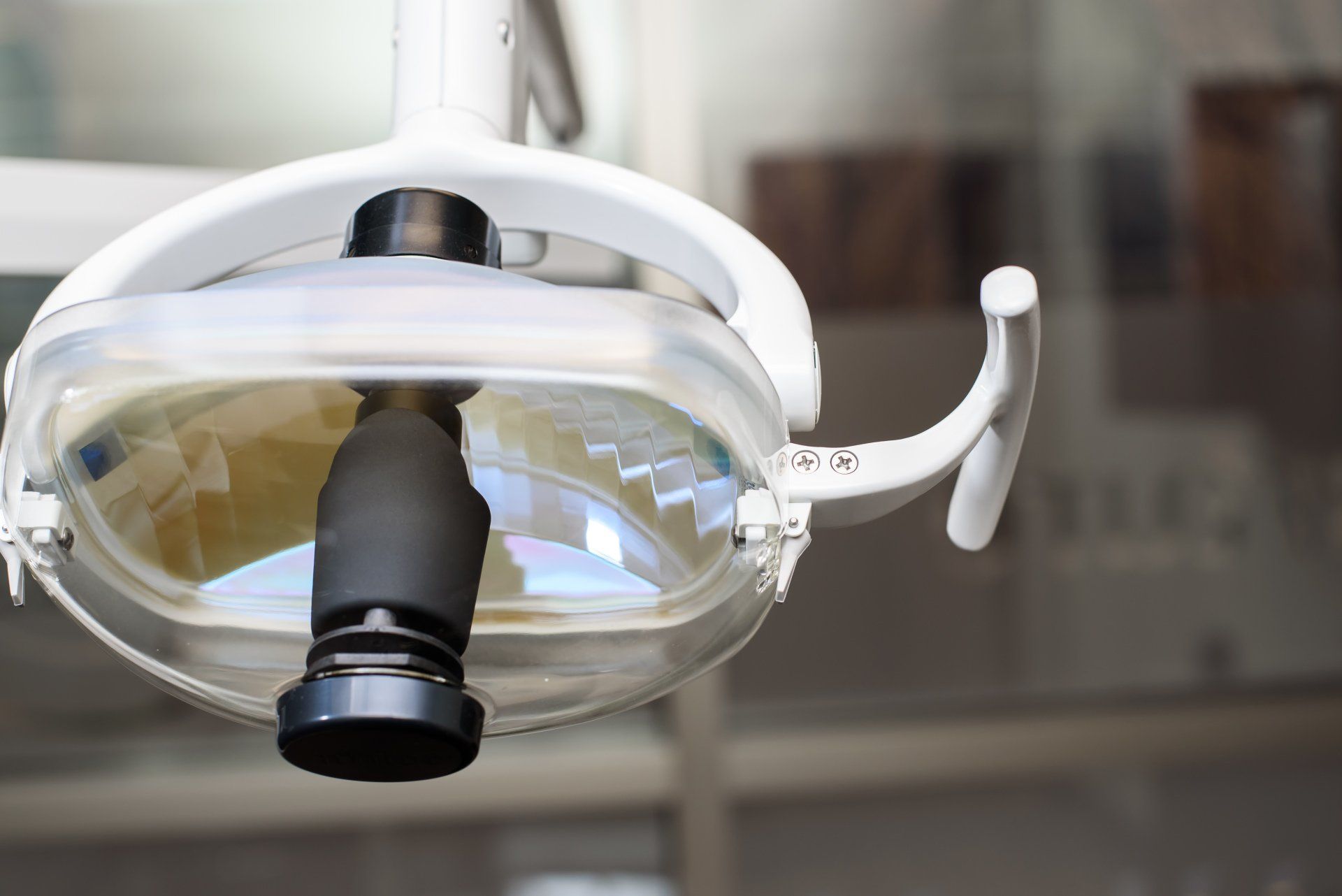 Dental light