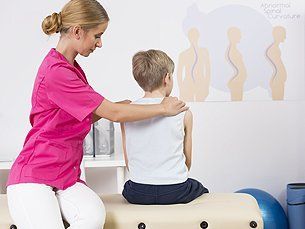 Kids chiropractic services