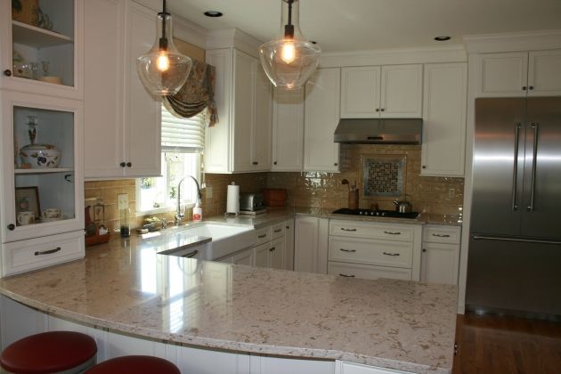 Linglestown traditional kitchen