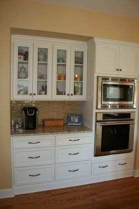 Linglestown traditional kitchen