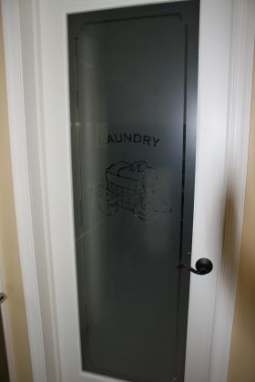 Linglestown traditional laundry room