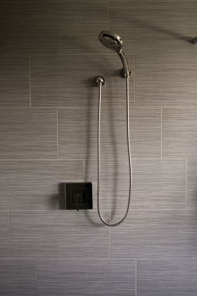 Hershey/Hummelstown modern bathroom