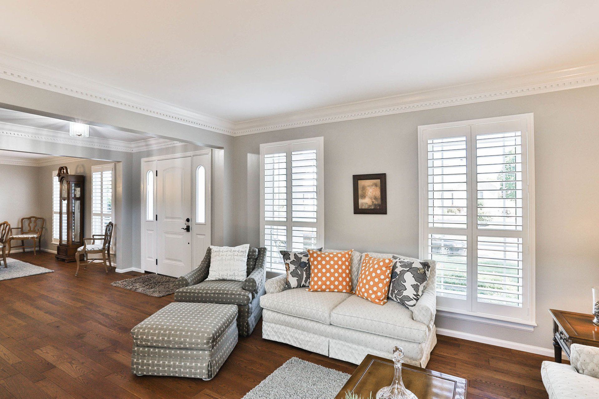 Stylish residential door and jalousie windows