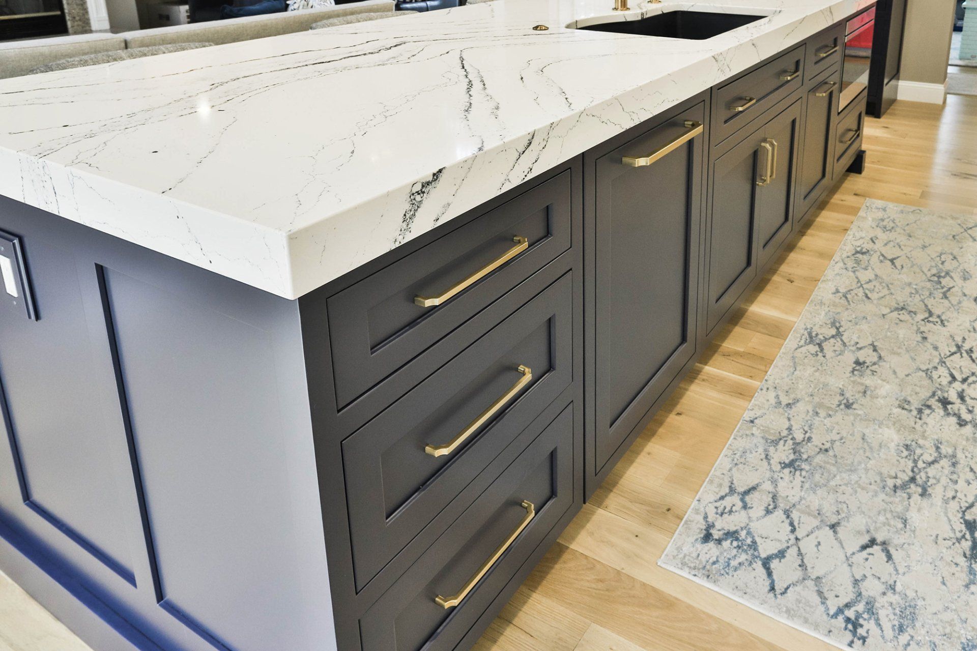 Blue kitchen cabinets