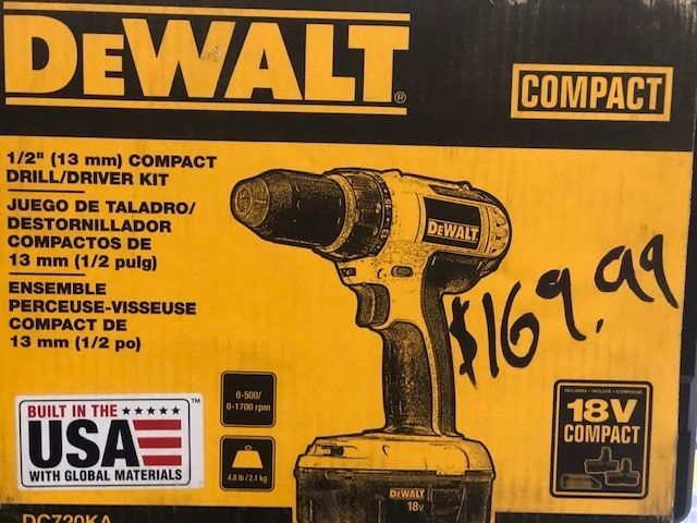 A dewalt 18v compact drill / driver kit