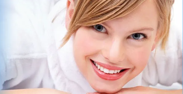 Girl smiling with healthy teeth