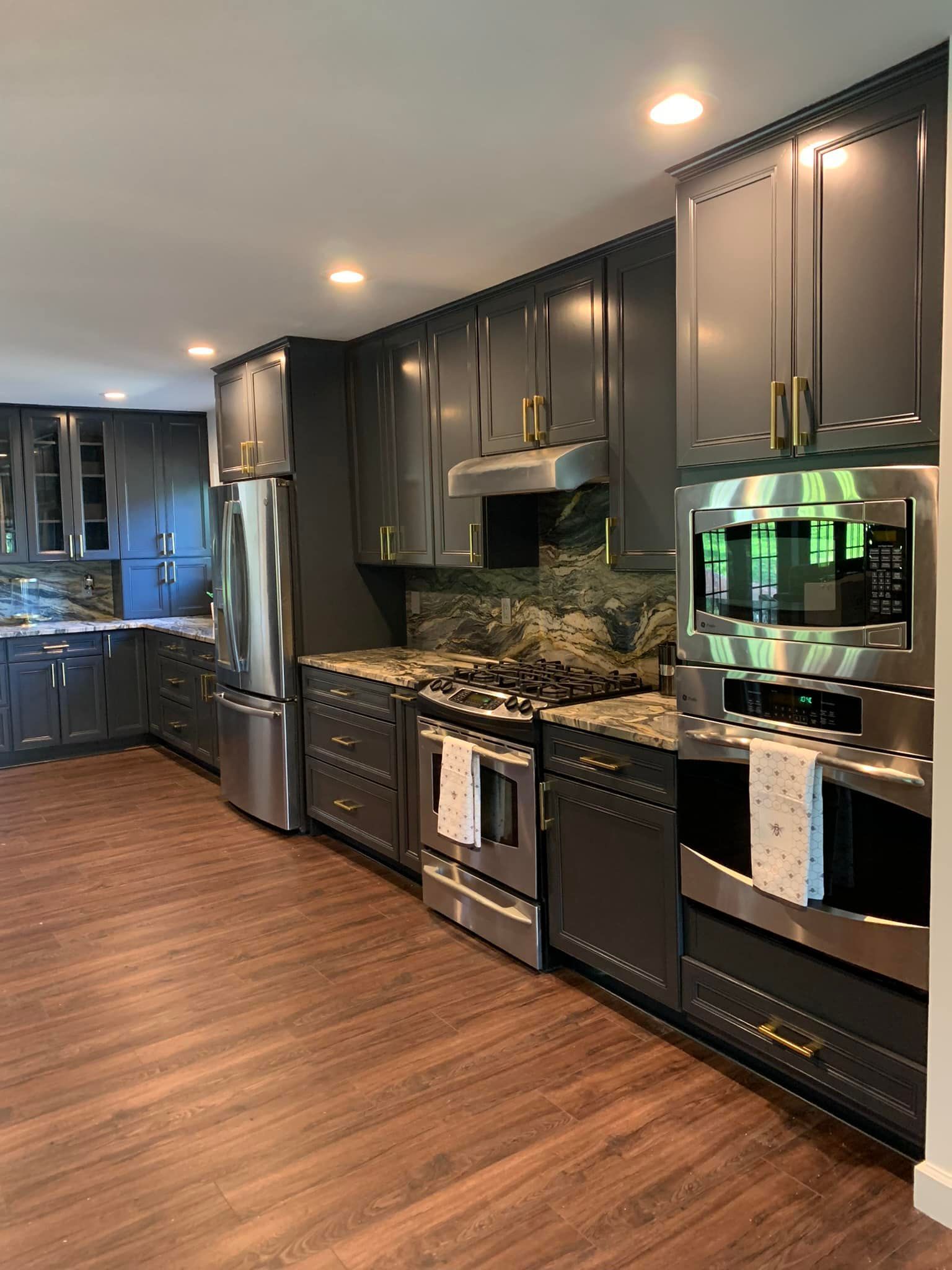 Painted Kitchen Cabinets in West Des Moines, Iowa by Harmony Painting