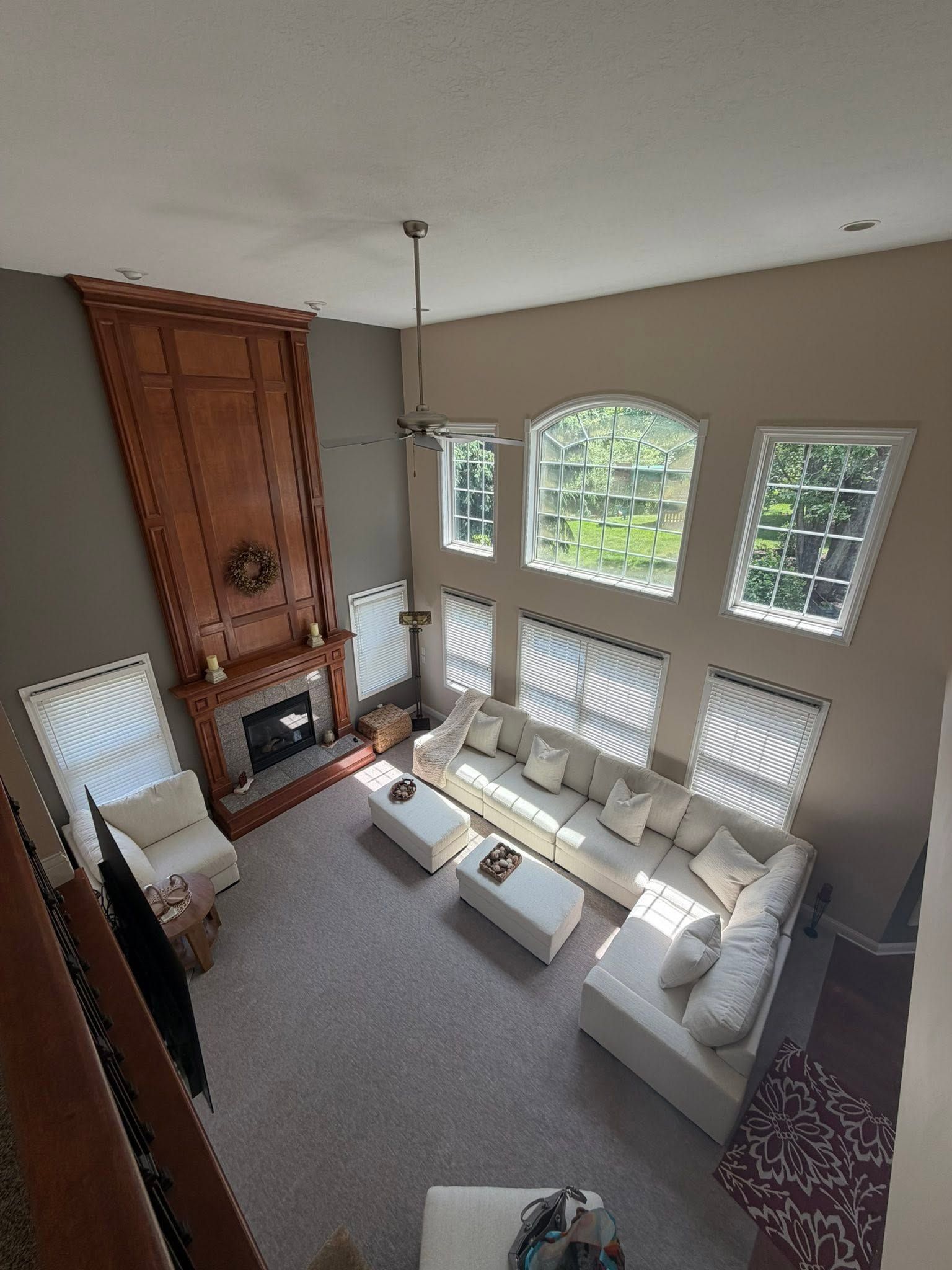 Interior painted walls 2 toned in home in Urbandale, Iowa.