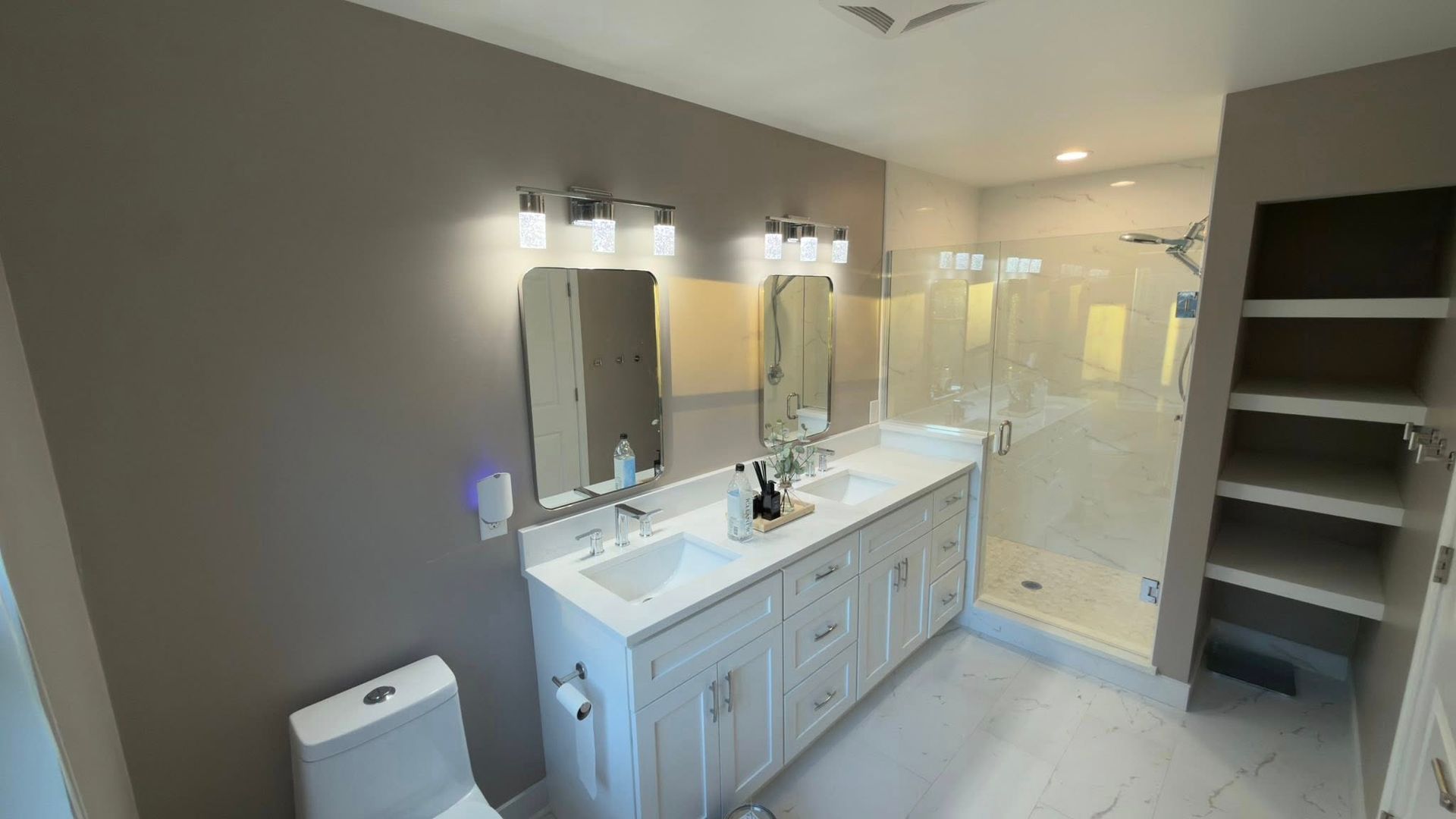 Painted walls by professional house painters in Ankeny, Iowa. 