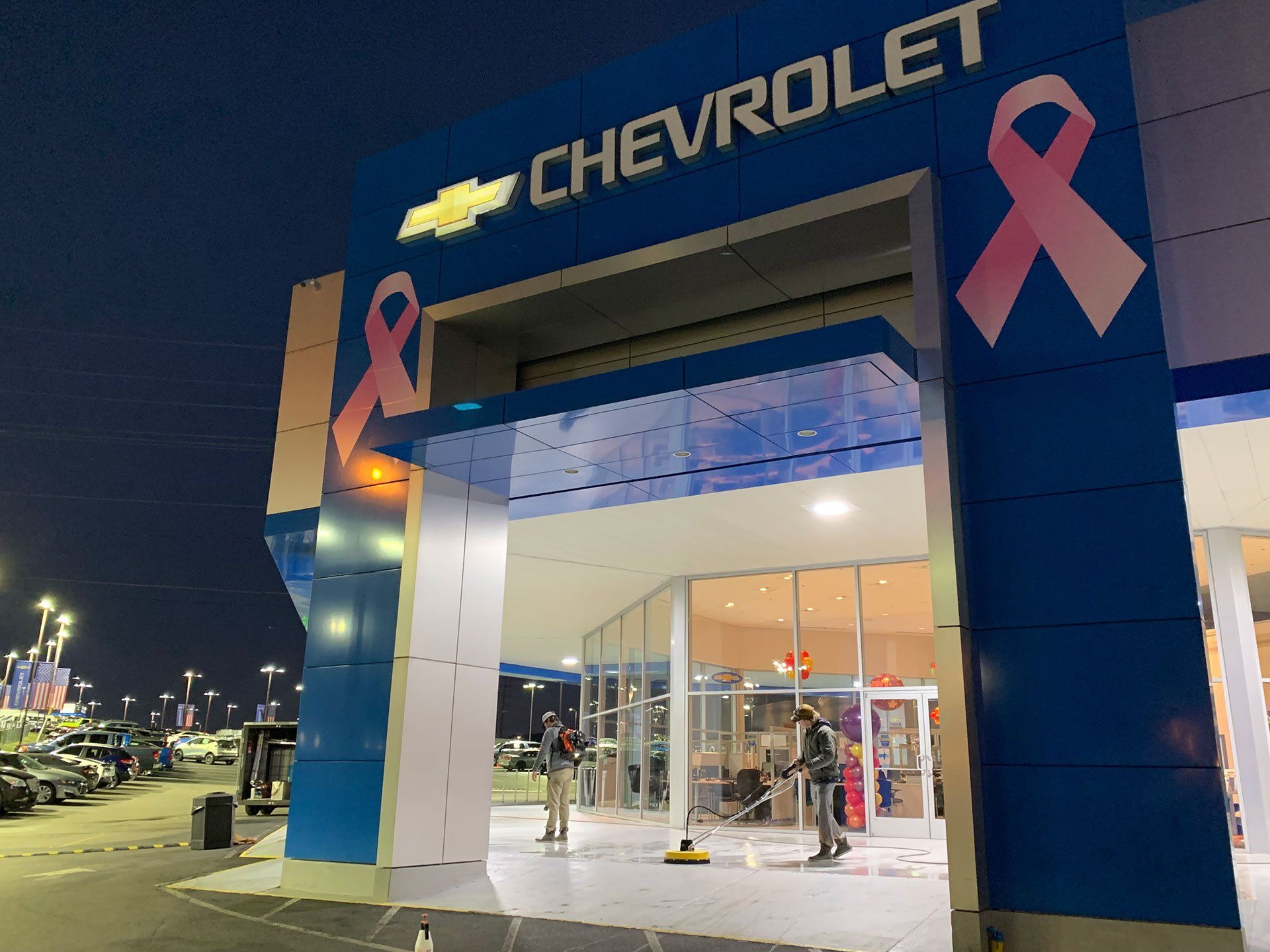 commercial pressure washing